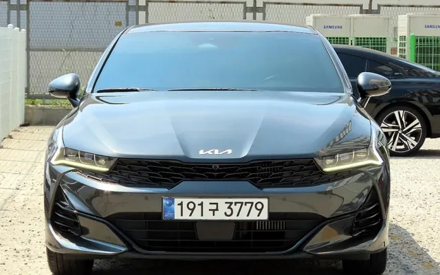 더뉴K5하이브리드 중고차 K5 3세대 1.6 터보 시그니처 매물 사진 12 - 2023/04 27,012km